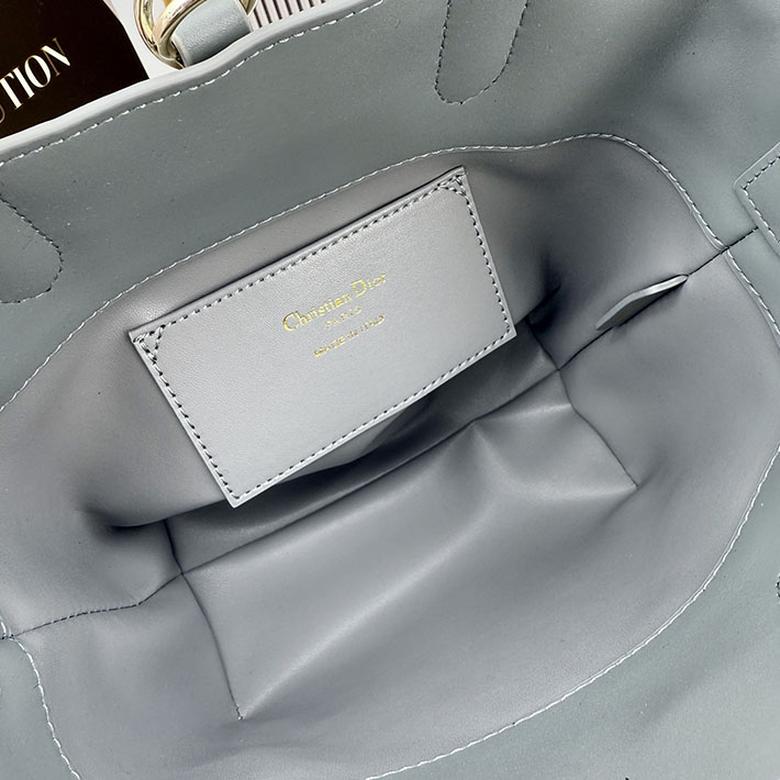 ディオール バッグ 人気 Dior Toujours バーティカル トートバッグ スモール トルマリンブルー M2835OSNW_M36Z ディオール トートバッグ 値段 - 画像 (2)