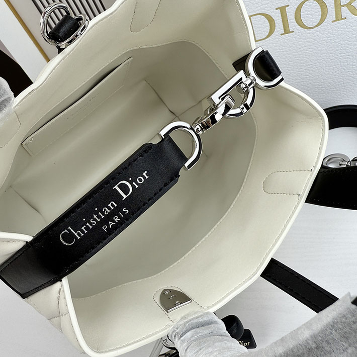 ディオール バッグ 人気 Dior Toujours バーティカル トートバッグ スモール ブラック/ホワイト 2635673 ディオール バッグ アウトレット - 画像 (3)