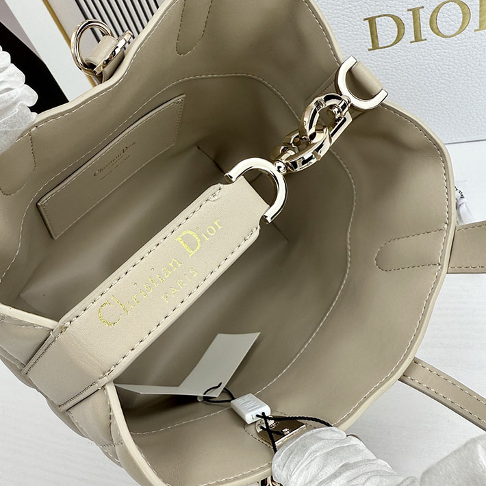 ディオール バッグ 人気 Dior Toujours バーティカル トートバッグ スモール チョークベージュ M2835OSNW_M79U ディオール バッグ コピー - 画像 (3)