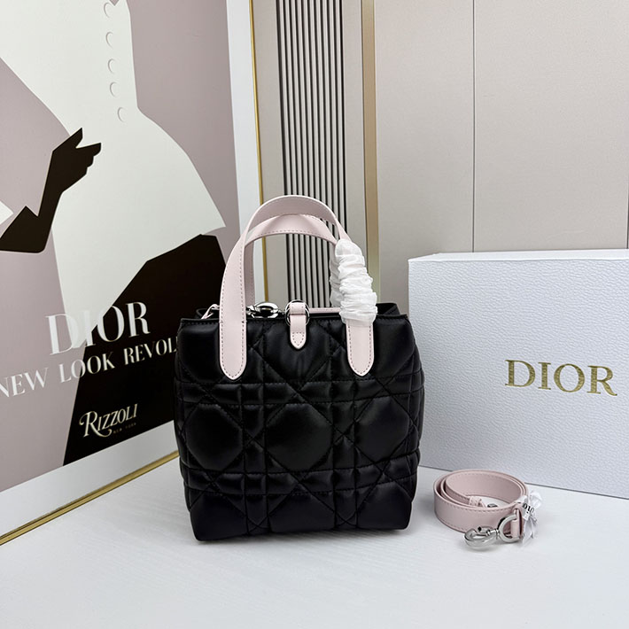 ディオール バッグ 人気 Dior Toujours バーティカル トートバッグ スモール ブラック/ピンク 2635676 ディオール バッグ 人気ランキング - 画像 (8)