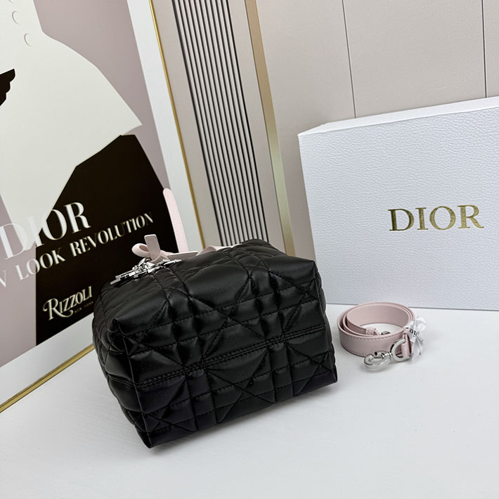 ディオール バッグ 人気 Dior Toujours バーティカル トートバッグ スモール ブラック/ピンク 2635676 ディオール バッグ 人気ランキング - 画像 (6)