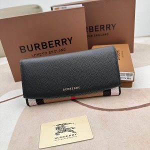 バレンシアガ 財布 レディース
