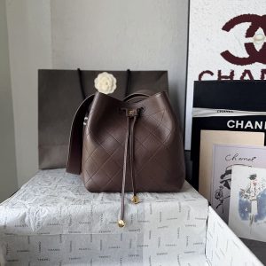 シャネル 巾着 ショルダーバッグ