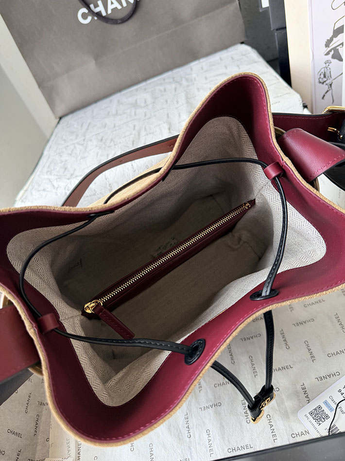 シャネル 新作バッグ 2026 CHANEL バケット バッグ 2026年秋冬 新作 ダークベージュ ブラック AS6584-B25946-UD575 シャネル バケット バッグ - 画像 (3)