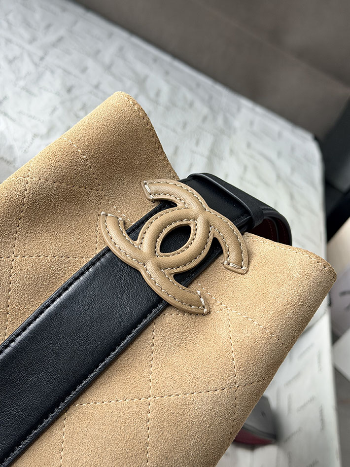 シャネル 新作バッグ 2026 CHANEL バケット バッグ 2026年秋冬 新作 ダークベージュ ブラック AS6584-B25946-UD575 シャネル バケット バッグ - 画像 (4)